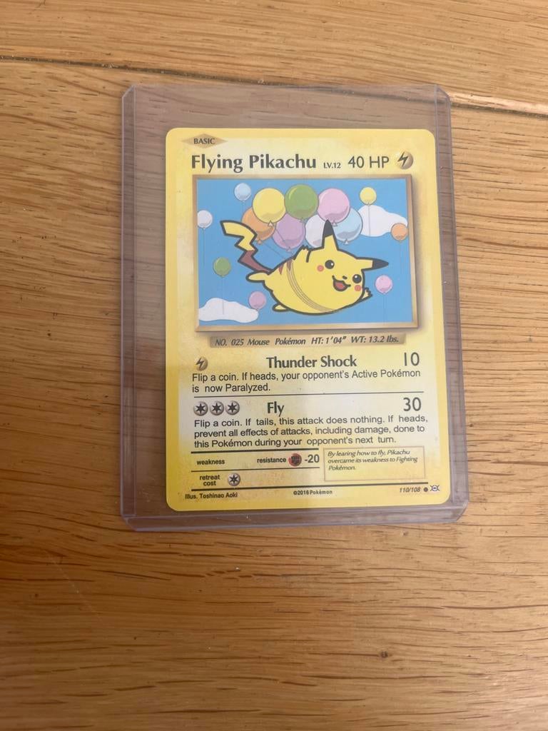 Flying Pikachu Pokémon Kaart - Zeldzaam en in Topstaat, Ophalen of Verzenden, Zo goed als nieuw, Losse kaart