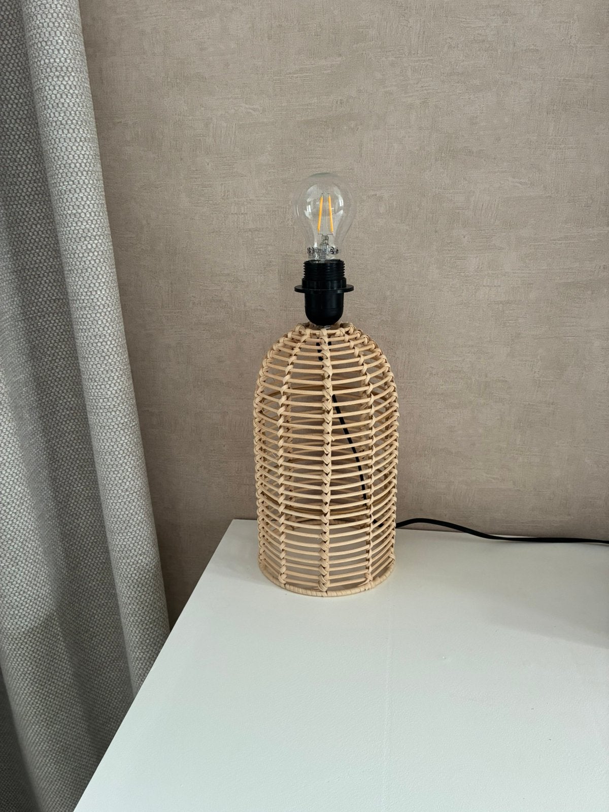 Leuke rotan tafellamp!, Overige materialen, Scandinavisch, 30 cm, Met schakelaar