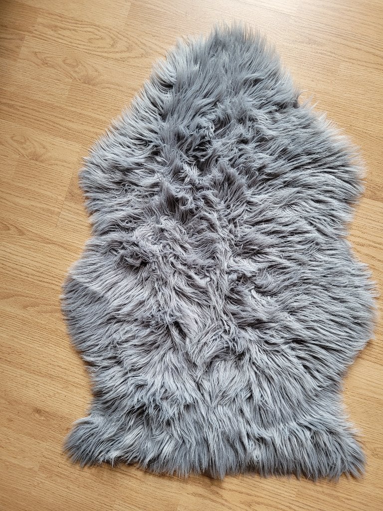 schapenvacht grijsblauw, Huis en Inrichting, Ophalen, Gebruikt, 50 tot 100 cm, Blauw