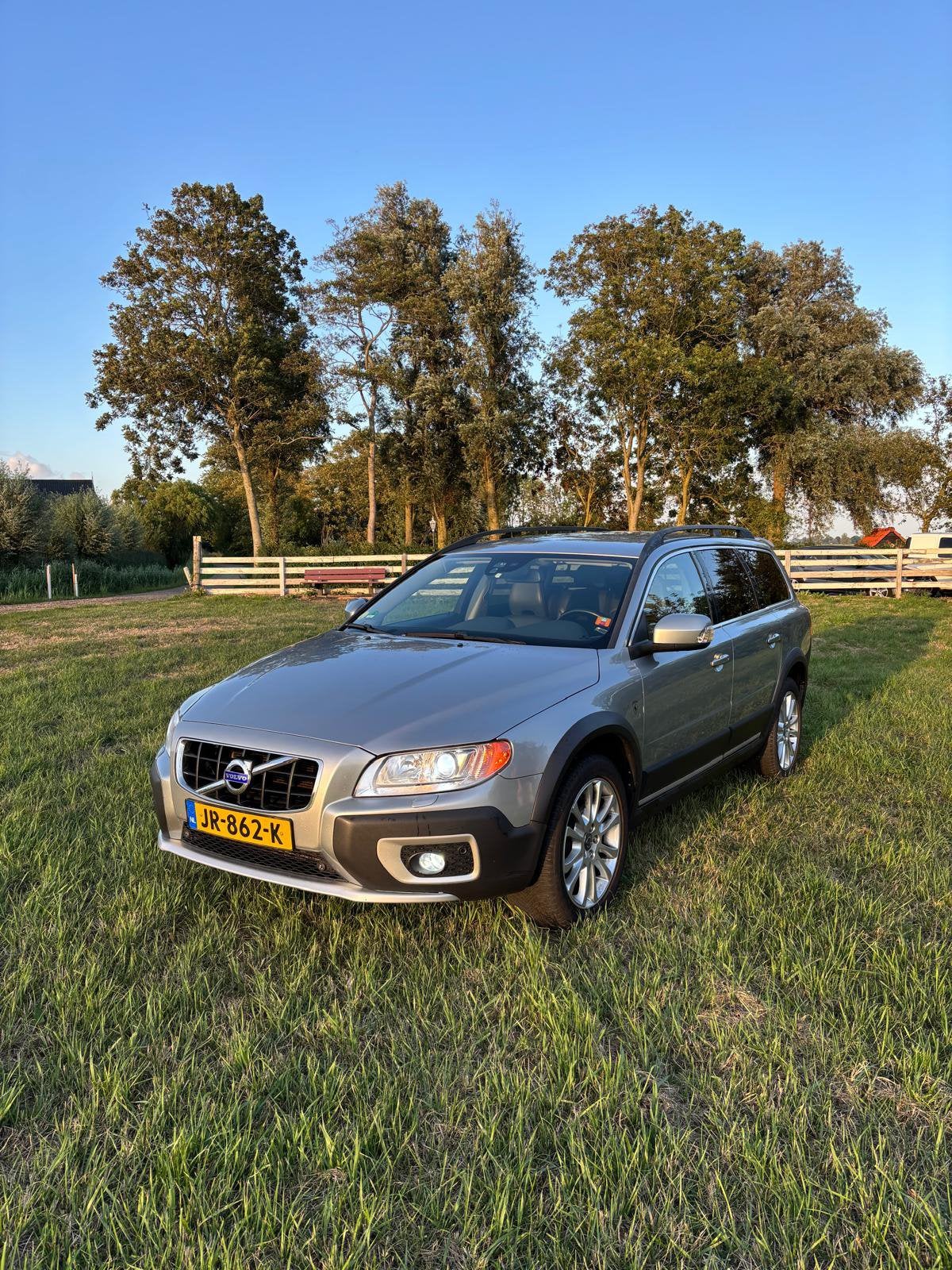 Volvo XC70 D4 2.0 120KW Aut6 2011 Grijs, 1984 cc, 1634 kg, XC70, 163 pk