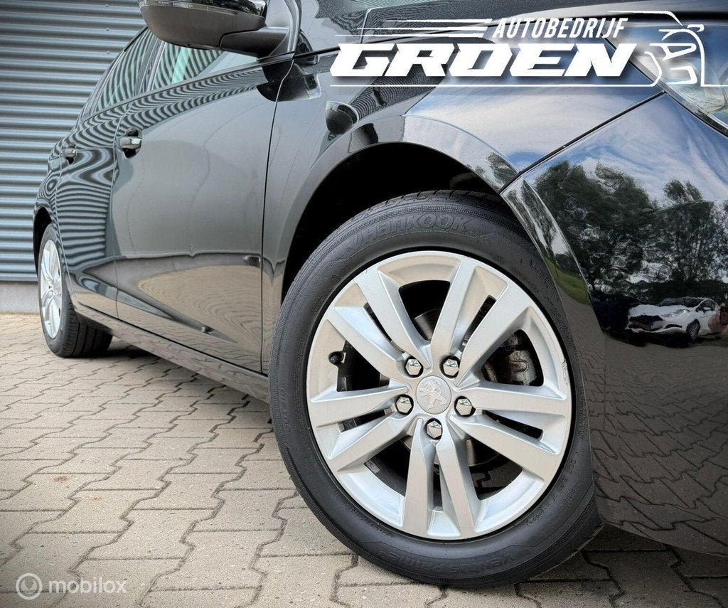 Peugeot 308 1.2 VTi Active NAVI|PDC|CRUISE|TREKHAAK|LED, Voorwielaandrijving, Euro 5, 750 kg, 1199 cc