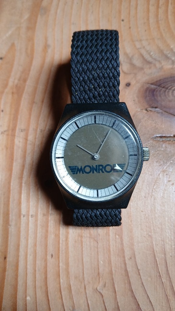 Vintage Monroe horloge - Schokbestendig en Swiss Made, Ophalen, Gebruikt, Gebruiksvoorwerp
