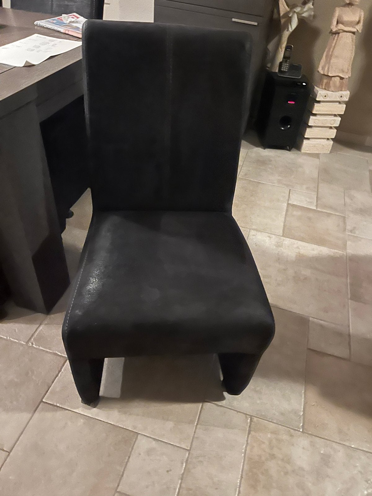 6 Zwarte microleder eetstoelen op wieltjes, Ophalen, Zwart, Leer, Zo goed als nieuw