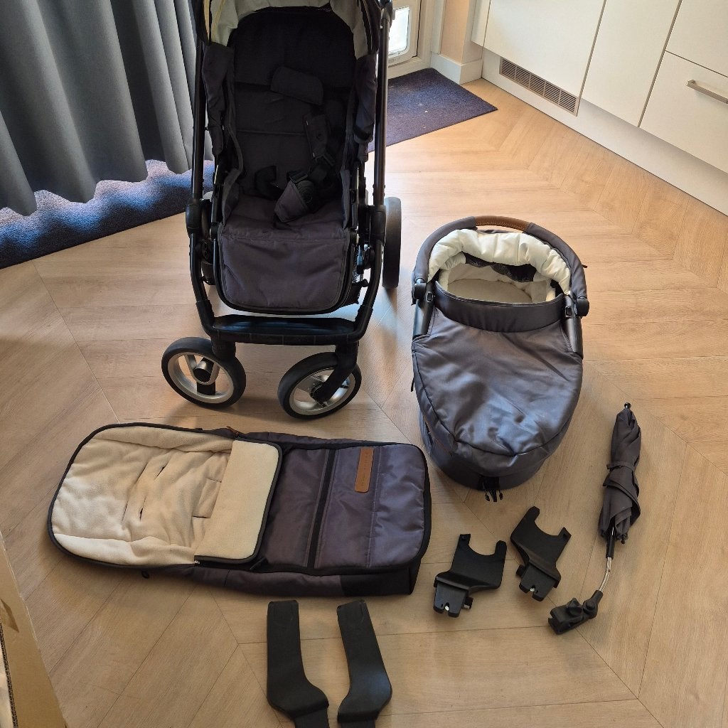 Mutsy Evo urban Nomad kinderwagen, Kinderen en Baby's, Kinderwagens en Combinaties, Ophalen, Gebruikt, Combiwagen, Mutsy