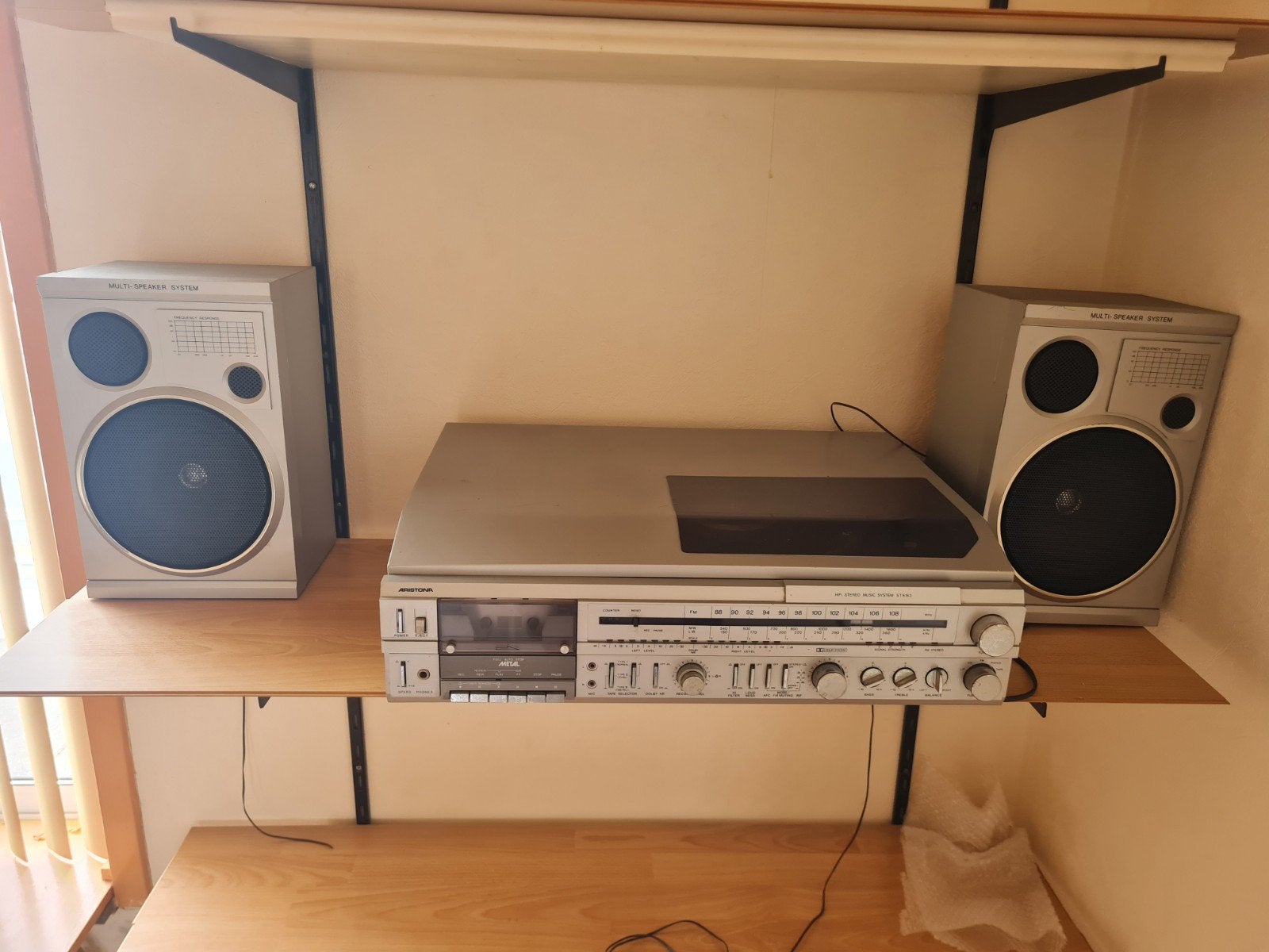 Aristona HIFI Stereo Muzieksysteem ST6163 met speakers, Gebruikt, Onbekend, Ophalen of Verzenden, Onbekend
