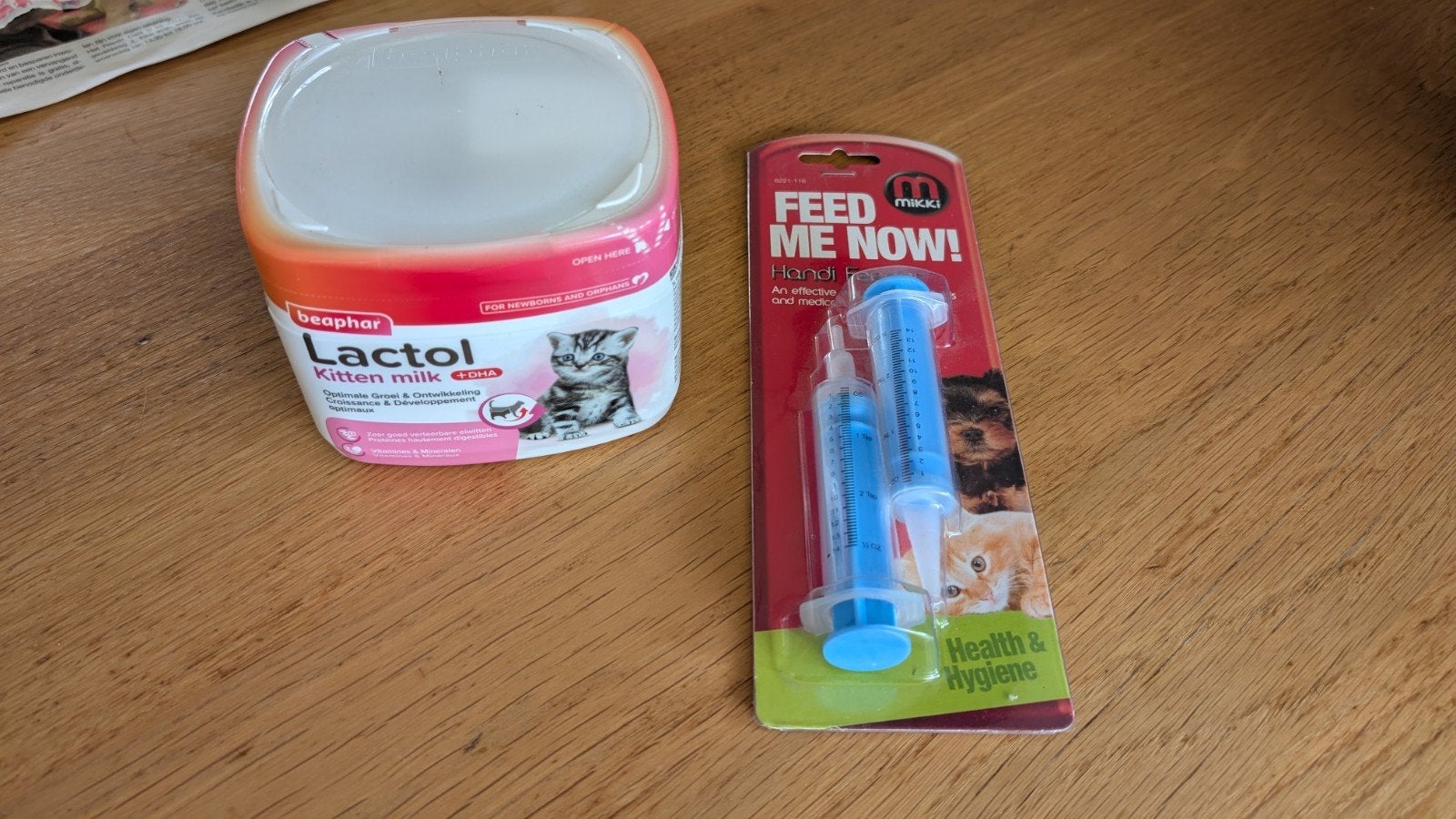 Nieuw Beaphar Kitten melk + voedingsspuitjes, Ophalen, Kat