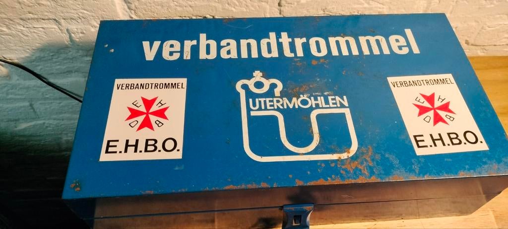 Vintage verbandtrommel Utermohlen school Oosterhout., Ophalen of Verzenden