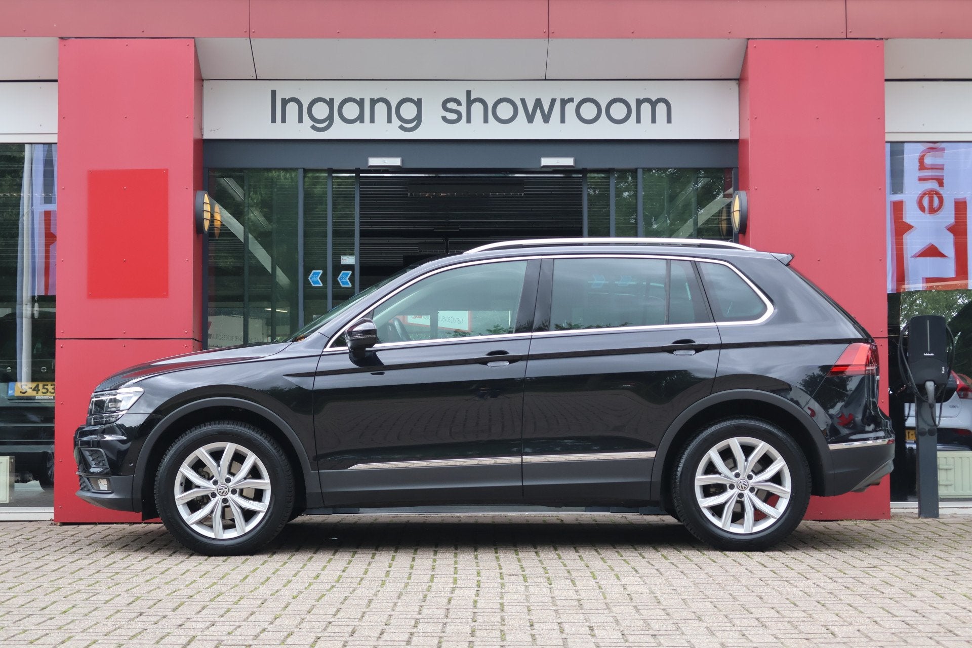 Volkswagen Tiguan 1.4 TSI DSG 4Motion Highline | ACC | Virtu, Automaat, Gebruikt, 4 cilinders, Automatische klimaatregeling