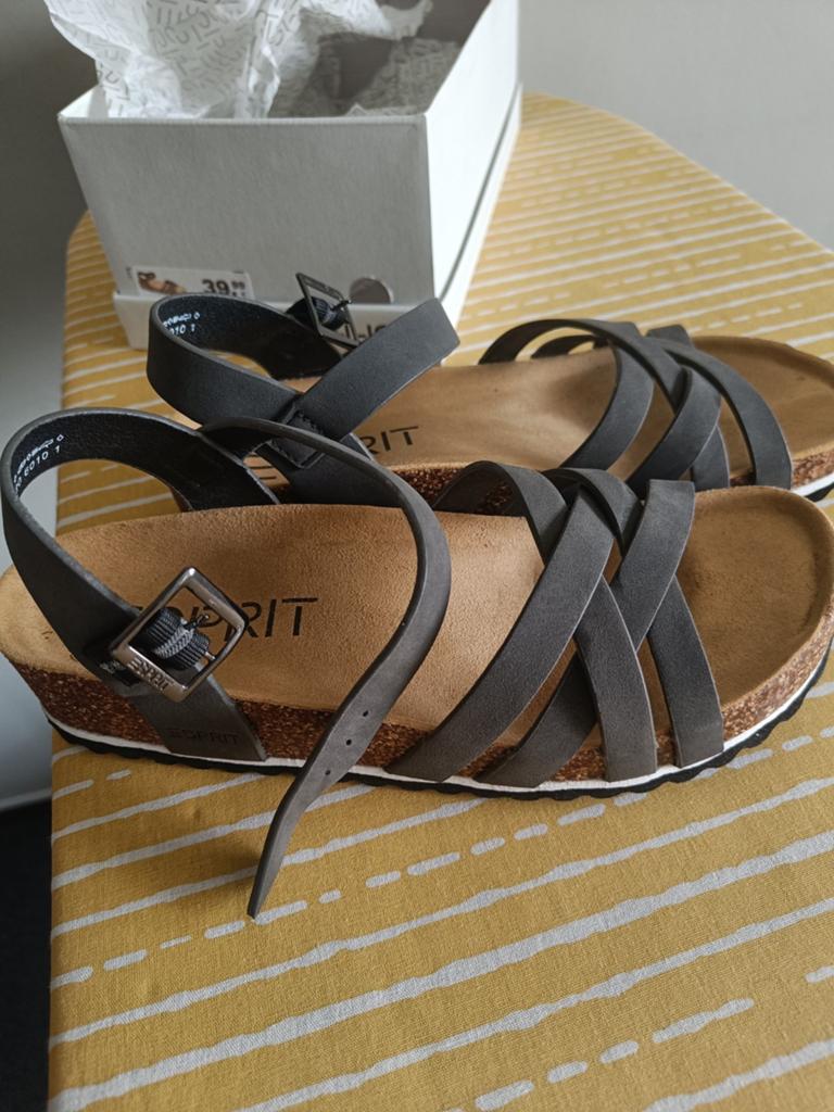 Sandalen Esprit maat 37, Nieuw, Grijs, Esprit, Sandalen of Muiltjes