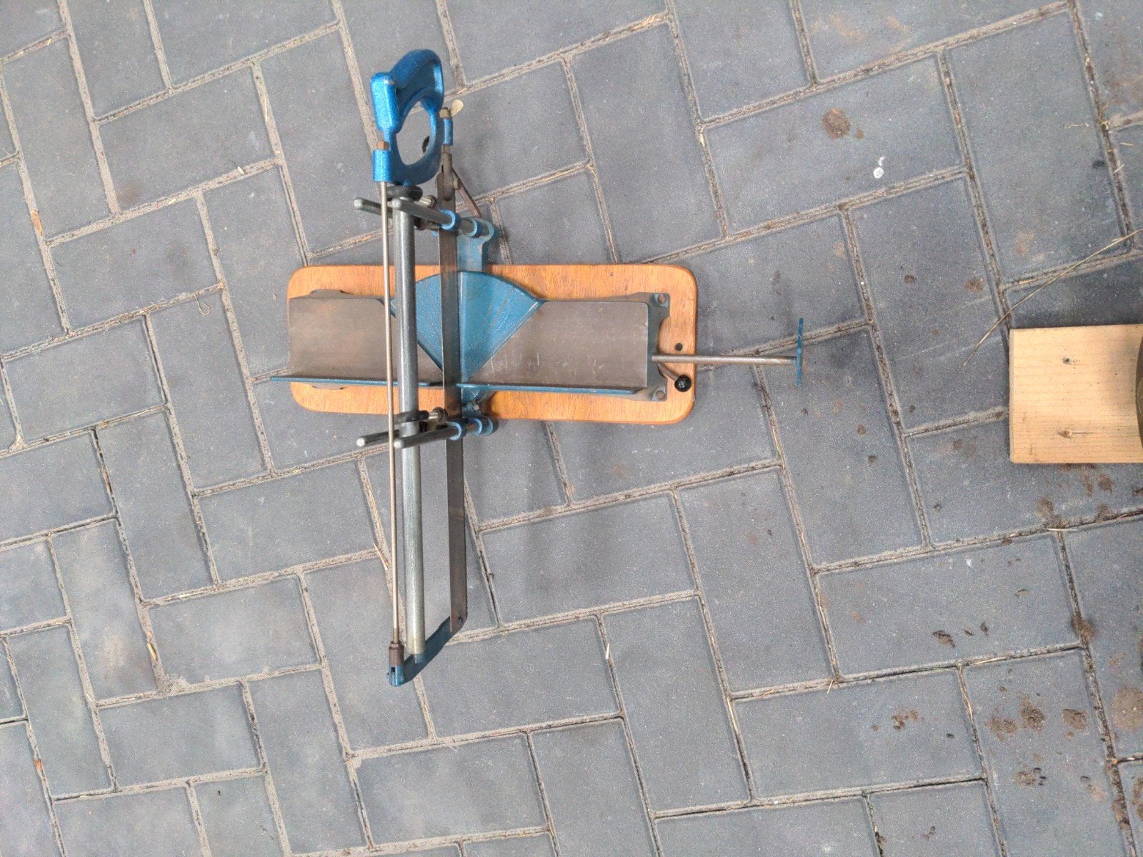 Verstekzaag in goede staat, Ophalen, 1200 watt of meer, Afkortzaag, 30 tot 70 mm