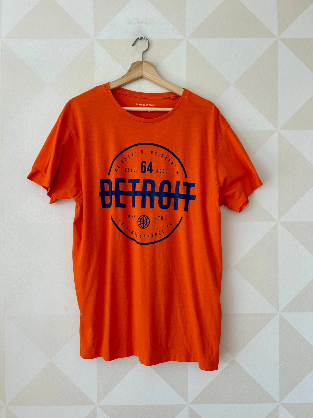 Primark Cedar Wood t-shirt oranje logo XL, Kleding | Heren, Maat 56/58 (XL), Oranje, Ophalen of Verzenden, Gedragen