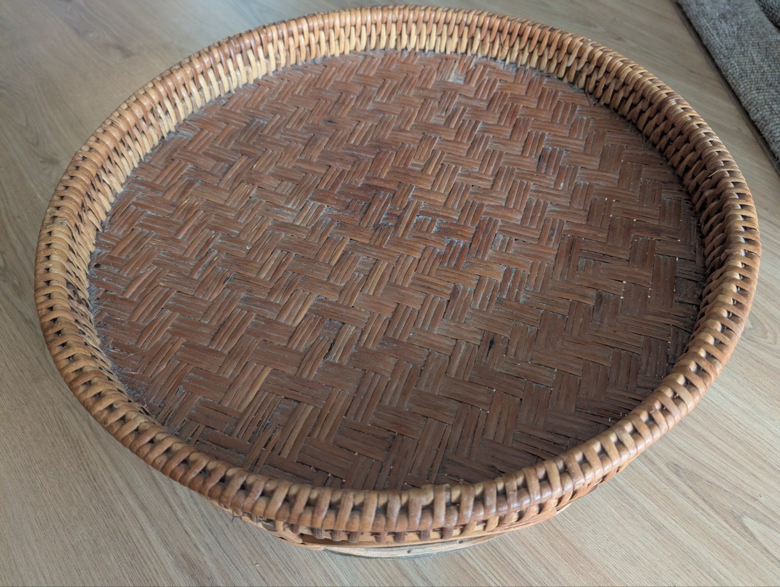 Tafeltje Thailand, Antiek en Kunst, Overige herkomsten, Ophalen, 22 cm, Natuurlijk materiaal