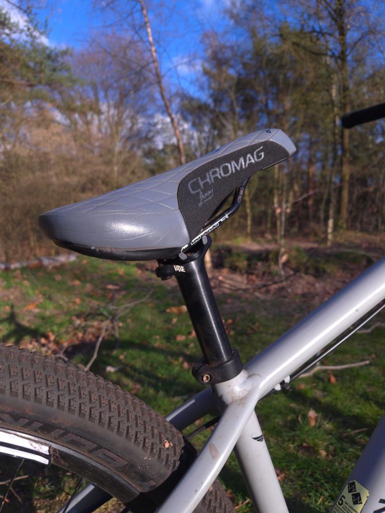 Chromag overture ltd limited edtion zadel grijs, BMX, Leer, Chromag, Ophalen of Verzenden