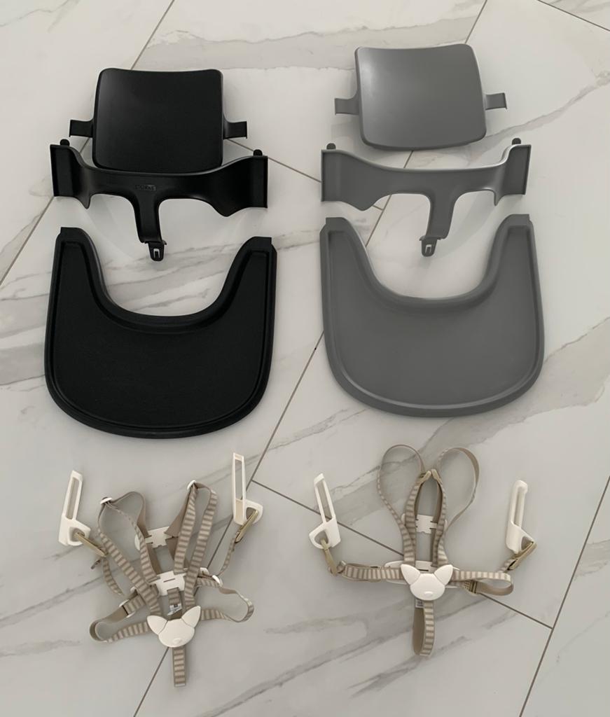 Origineel Stokke Babyset & Stokke Playtray & Stokke Tuigje, Kinderen en Baby's, Ophalen of Verzenden, Zo goed als nieuw, Meegroeistoel