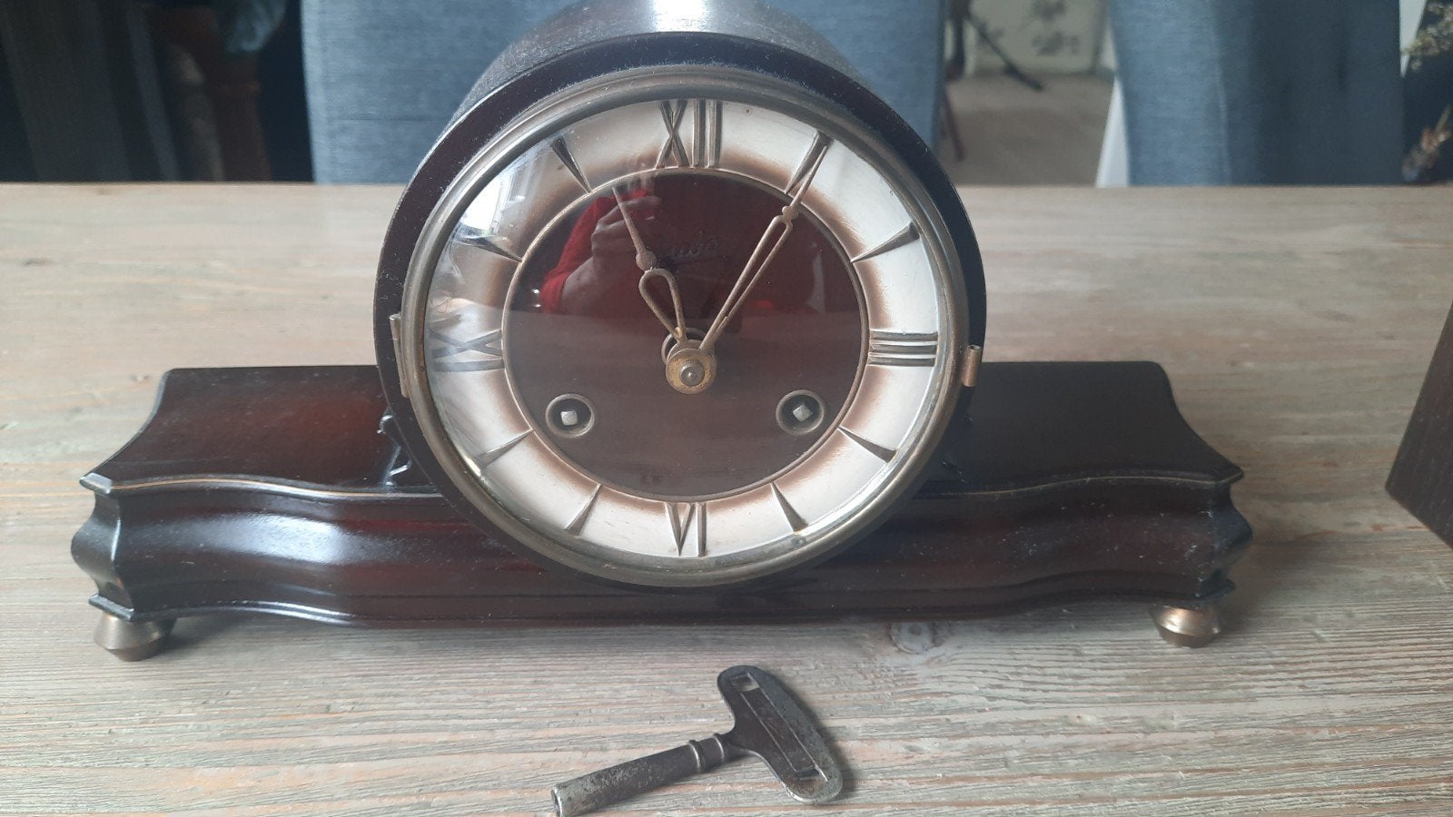 Antieke houten tafelklok - Juba, Antiek en Kunst, Antiek | Klokken, Ophalen
