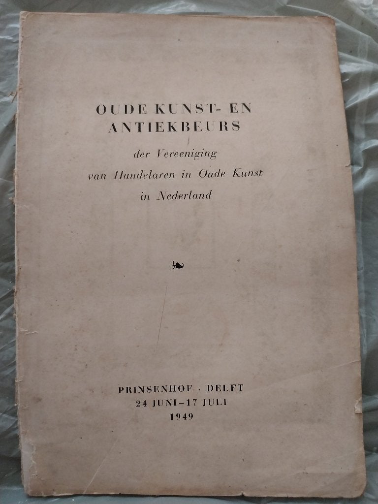 Oude kunst-en antiekbeurs in Delft, 1949, Ophalen of Verzenden