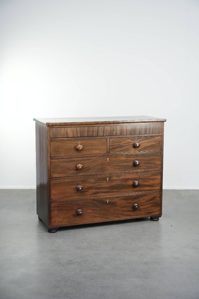 Grote antieke Engelse ladekast/ commode uit begin 19e eeuw, Ophalen