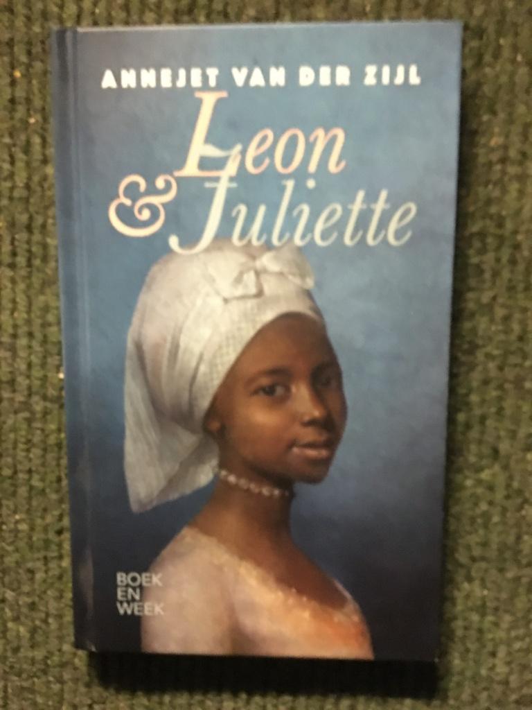 Leon & Juliette; door Annejet van der Zijl, Ophalen of Verzenden, Zo goed als nieuw, Annejet van der Zijl