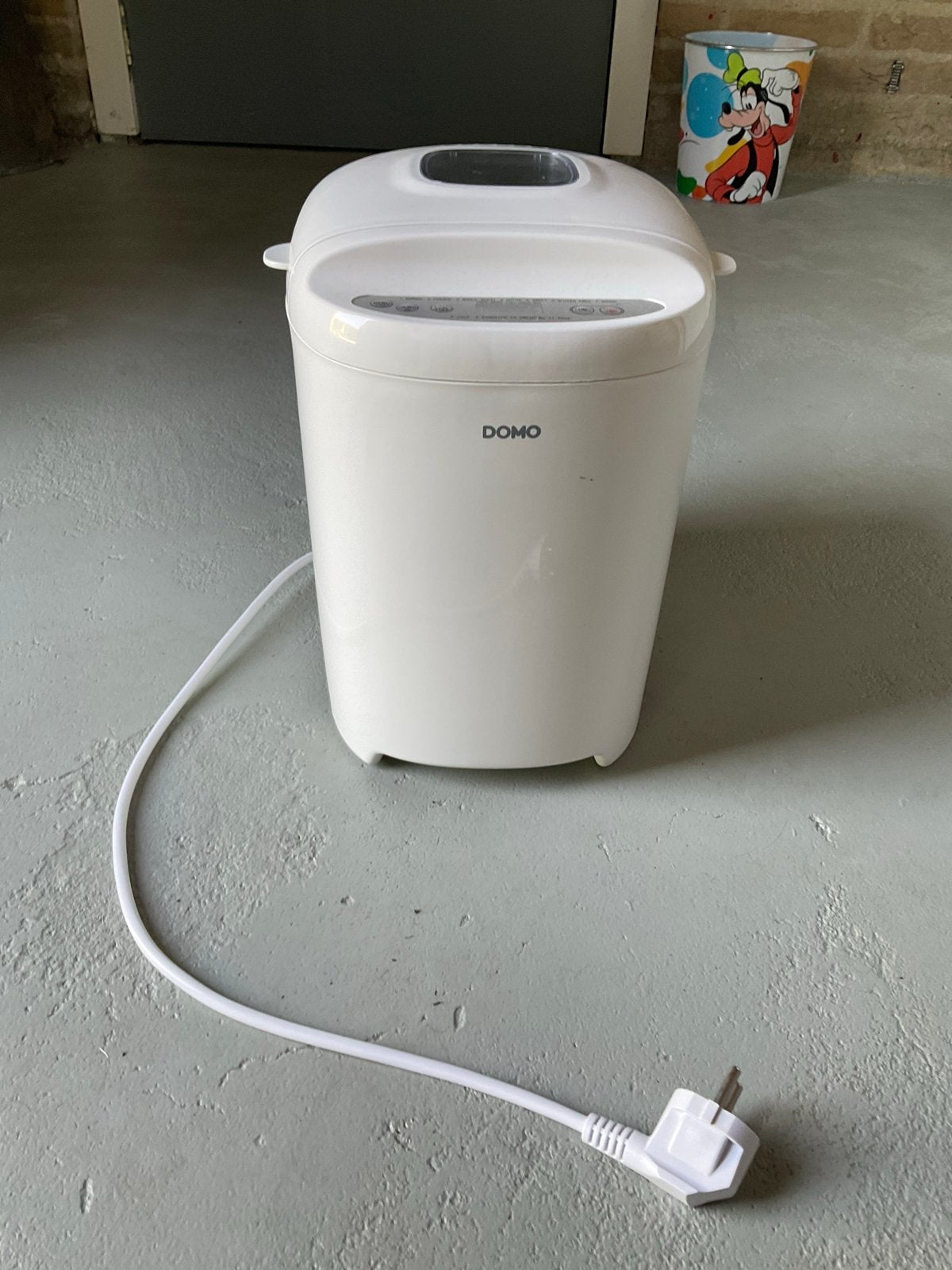 Domo Broodbakmachine B3951 - Zo goed als nieuw, 800 tot 1200 gram deeg, Zo goed als nieuw, Kijkvenster, Ophalen