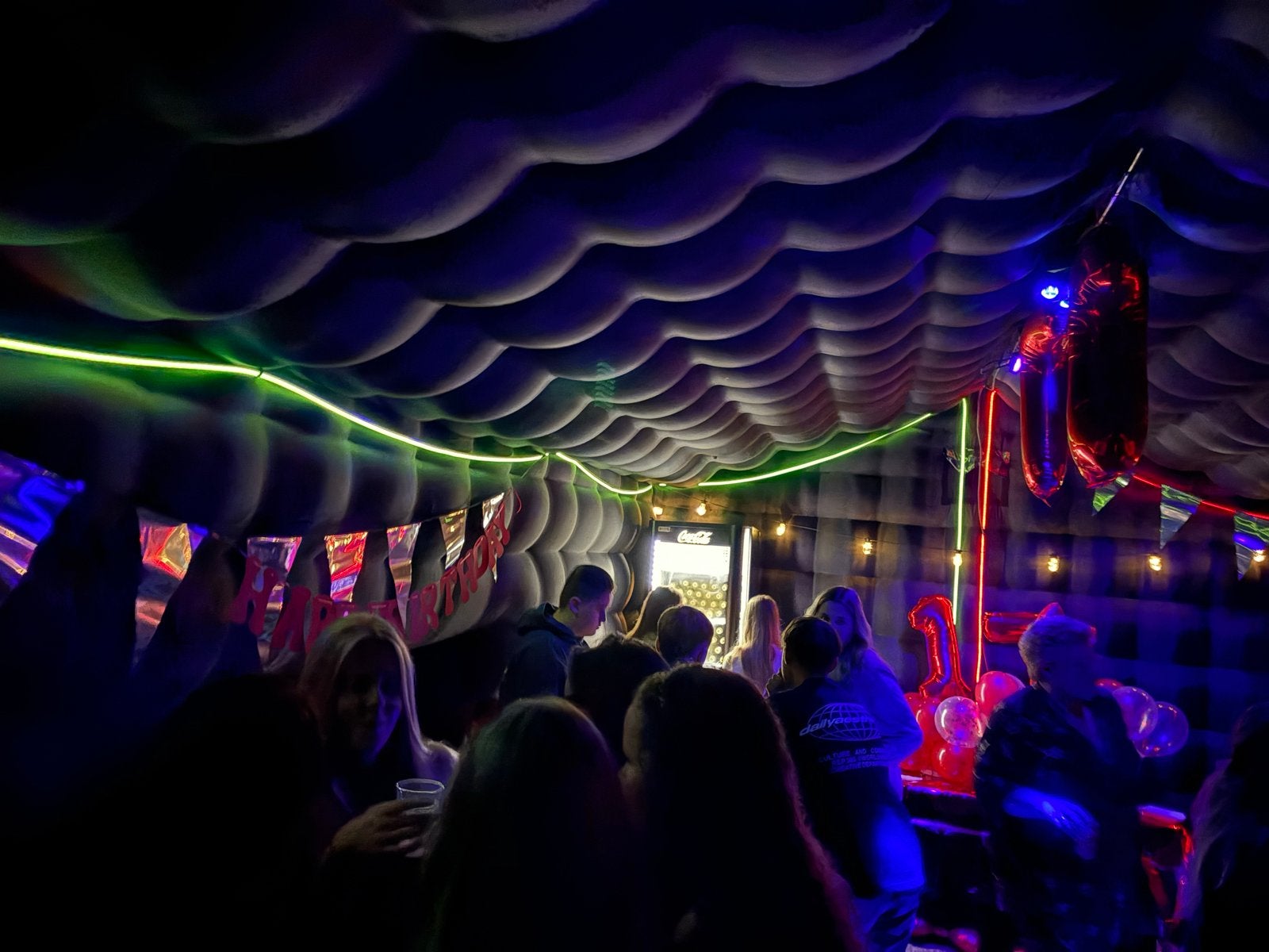 Opblaasbare Partytent / Club te huur vanaf €300, Ophalen of Verzenden, Zo goed als nieuw