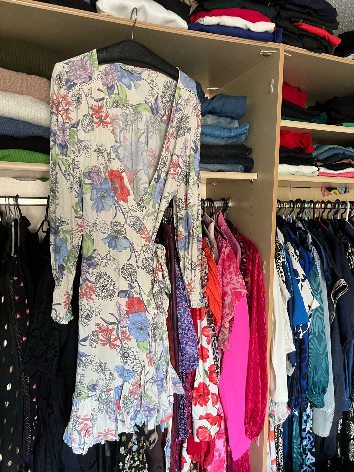 Miljuschka zomerjurk mt 42 - Bloemenprint overslagjurk, Kleding | Dames, Jurken, Meerkleurig, Maat 42/44 (L), Ophalen of Verzenden