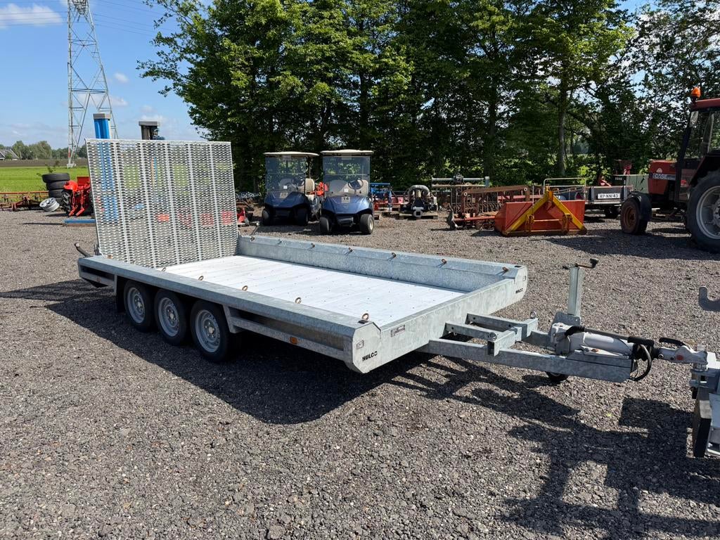 HULCO TERRAX 3 asser tridem aanhanger machinetransporter, Ophalen, Zo goed als nieuw