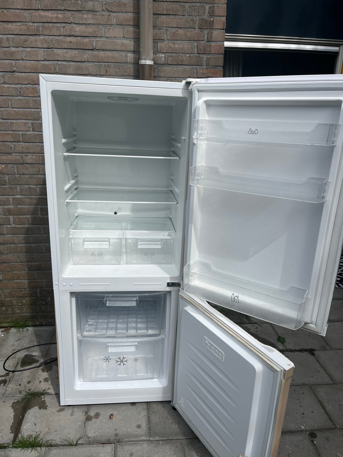 Koelkast met vriesvak - 150 cm hoog (ophalen in workum), 150 tot 200 liter, Gebruikt, Met aparte vriezer, Ophalen of Verzenden