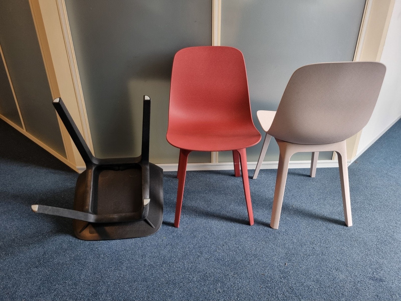 IKEA ODGER eetkamerstoelen, Huis en Inrichting, Stoelen, Hout, Overige kleuren, Ophalen of Verzenden, Zo goed als nieuw