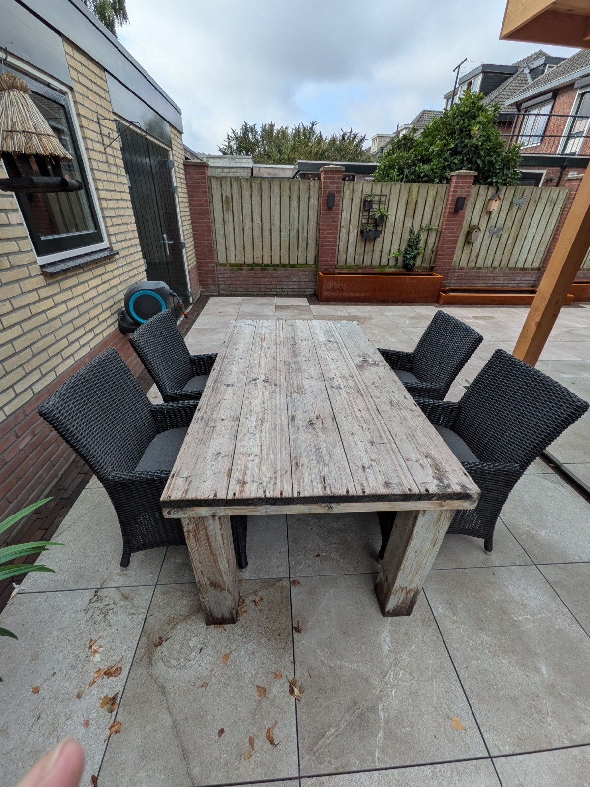 B7 Club Wicker stoelen+steigerhouten tafel., Ophalen, 4 zitplaatsen, Gebruikt, Steigerhout