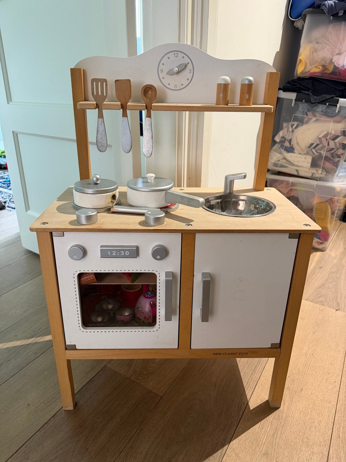 New Classic Toys houten speelkeukentje, Ophalen, Gebruikt, Jongen of Meisje