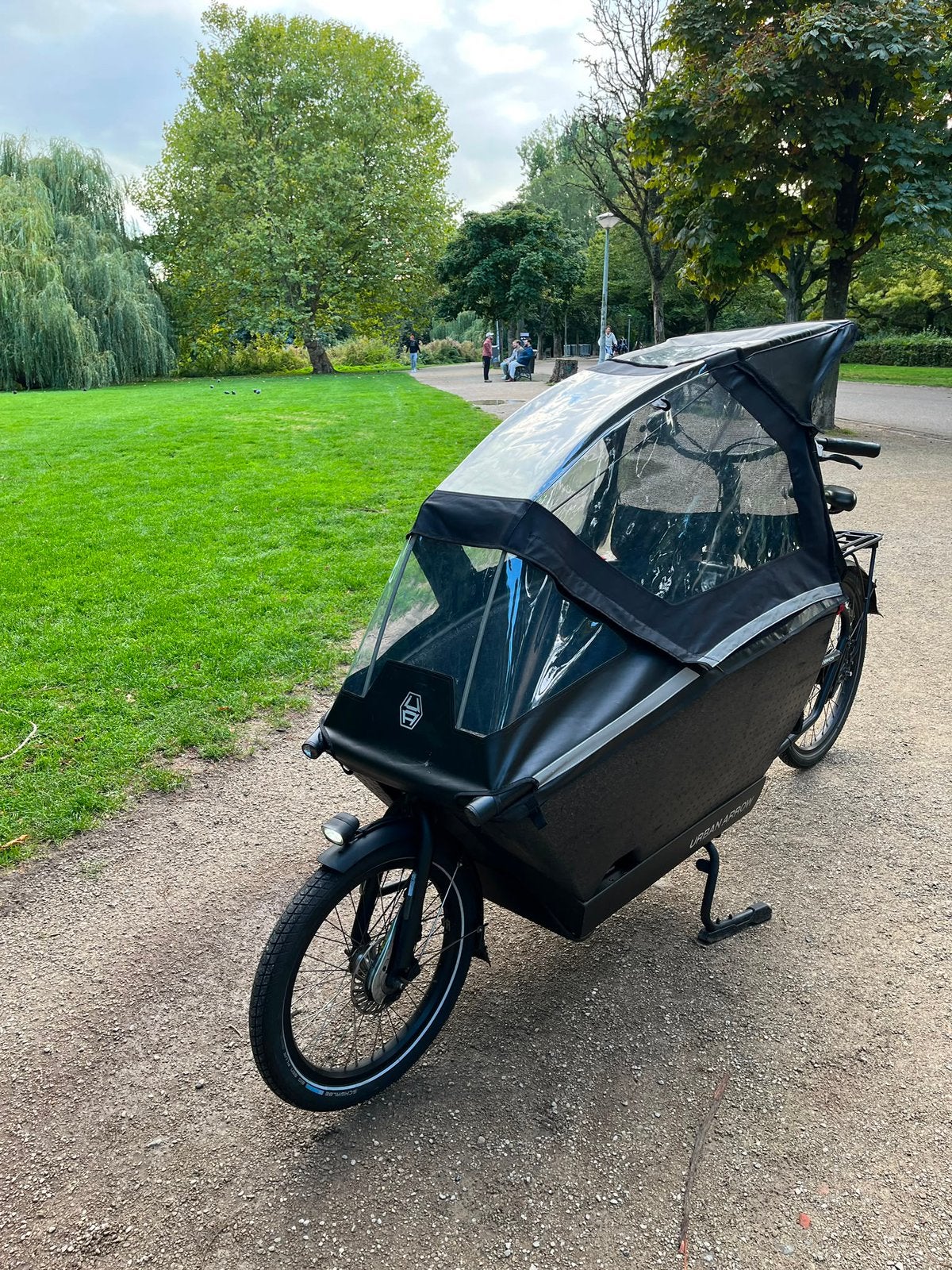 Urban Arrow Family (2022)– Performance LineRegenhuif, Ophalen