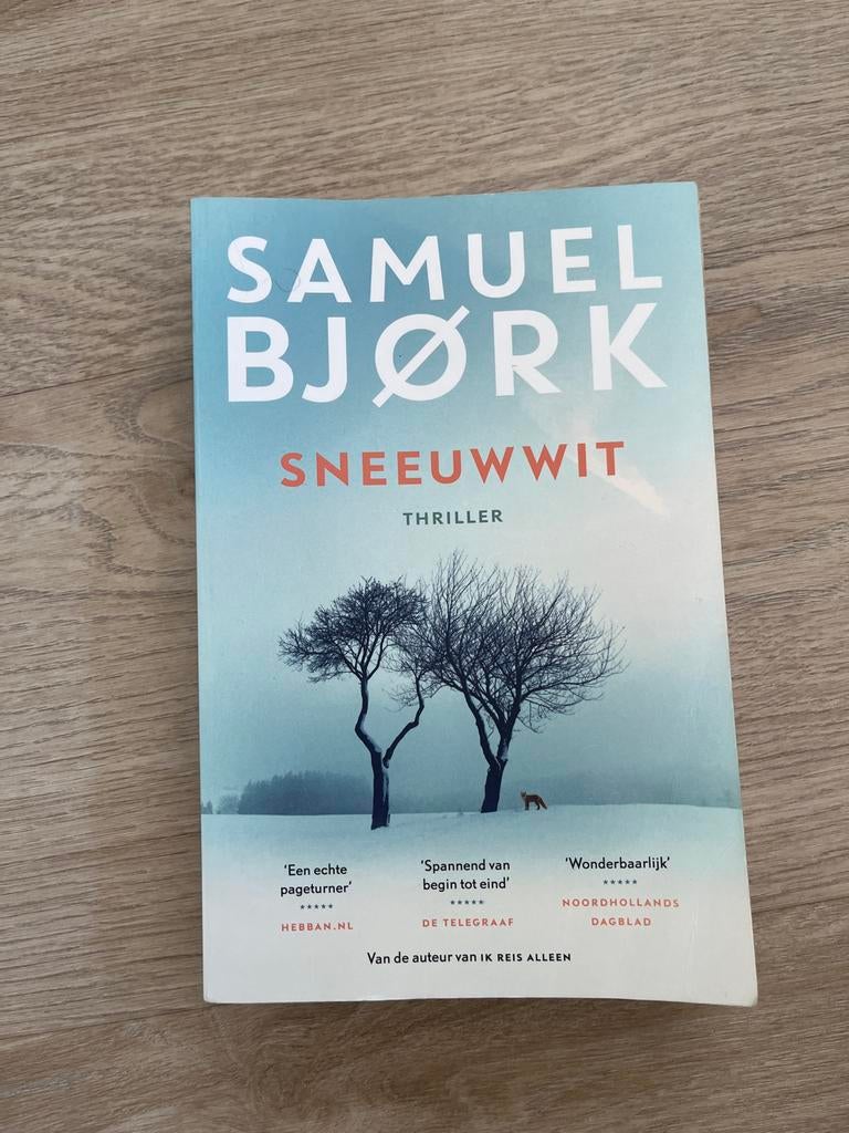 Sneeuwwit - Samuel Bjørk, Boeken, Ophalen of Verzenden, Gelezen, Scandinavië
