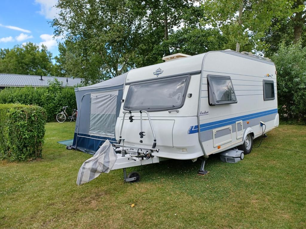 Hobby Excellent Easy 450 UF met voortent en luifel, Caravans en Kamperen, Caravans, Rondzit, Hobby, Dwarsbed, Particulier