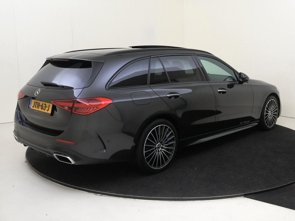 Mercedes-Benz C-klasse Estate 300 e AMG Line Premium Plus /P, Auto's, Automaat, Achterwielaandrijving, 4 cilinders, 2020 kg