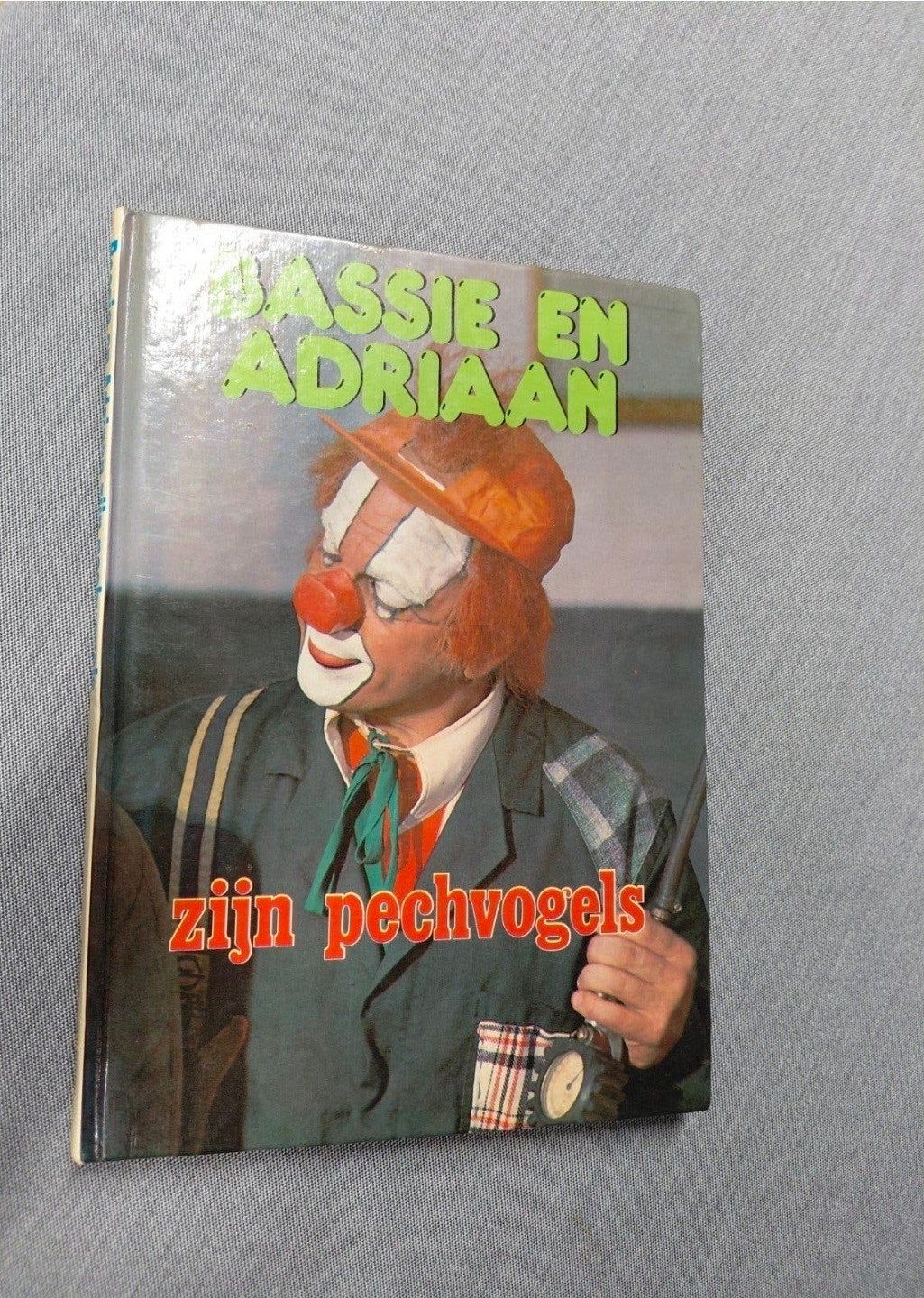 Bassie en Adriaan zijn Pechvogels boek. 1979., Ophalen of Verzenden, Gelezen, Fictie algemeen