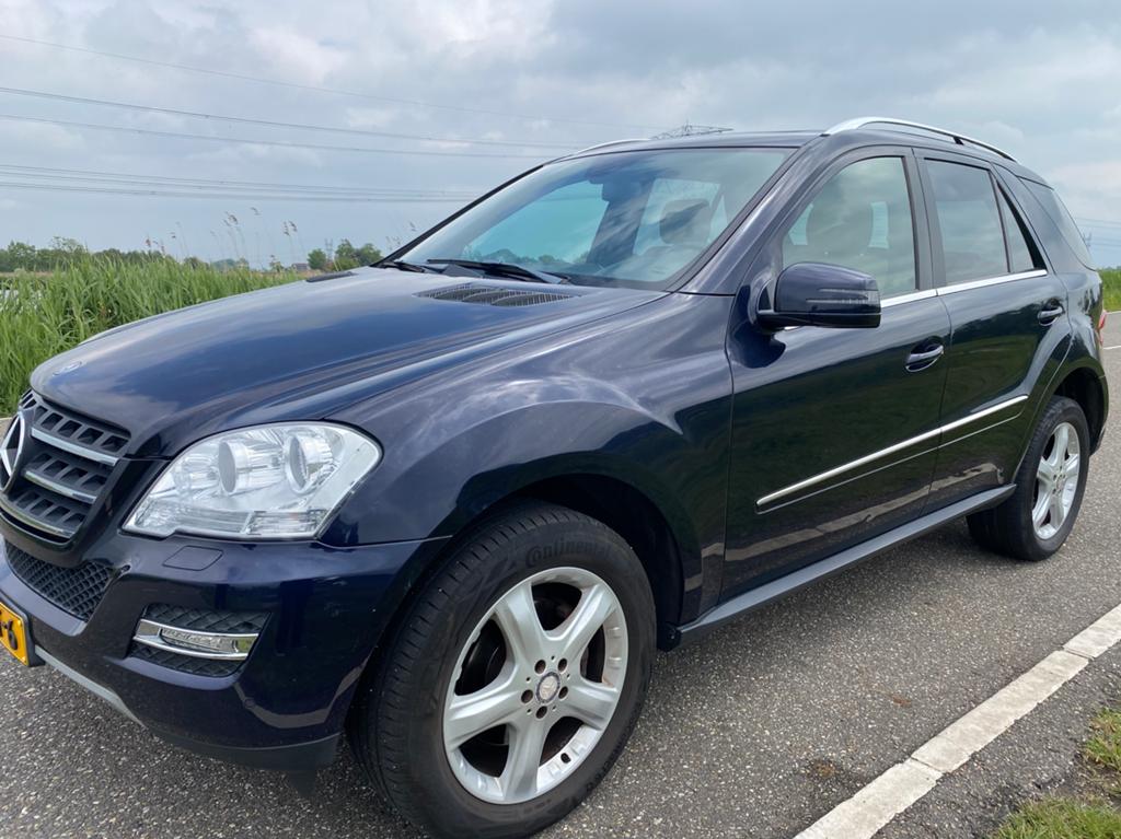 Mercedes-Benz M-Klasse 3.5 Ml350 4MATIC AUT 2010 Blauw, Automaat, Blauw, 272 pk, Particulier