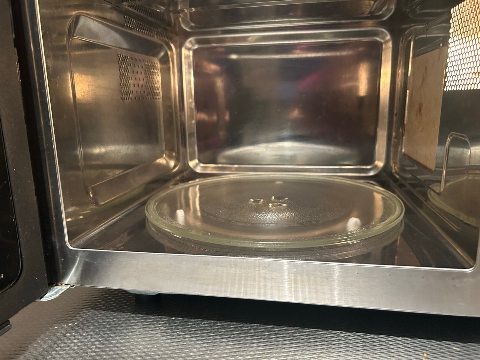 Baumatic Combimagnetron - Zilverkleurig, Goede Staat, Witgoed en Apparatuur, Magnetrons, Ophalen, Combimagnetron, Gebruikt, Grill