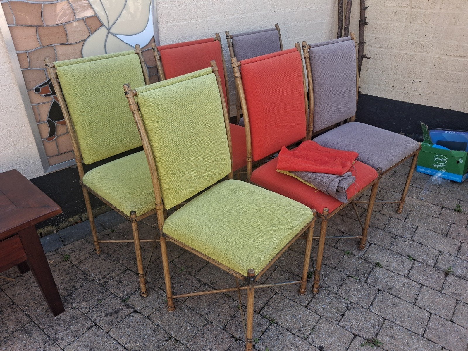 Set van 6 bamboe-look stoelen met nieuwe bekleding, Ophalen