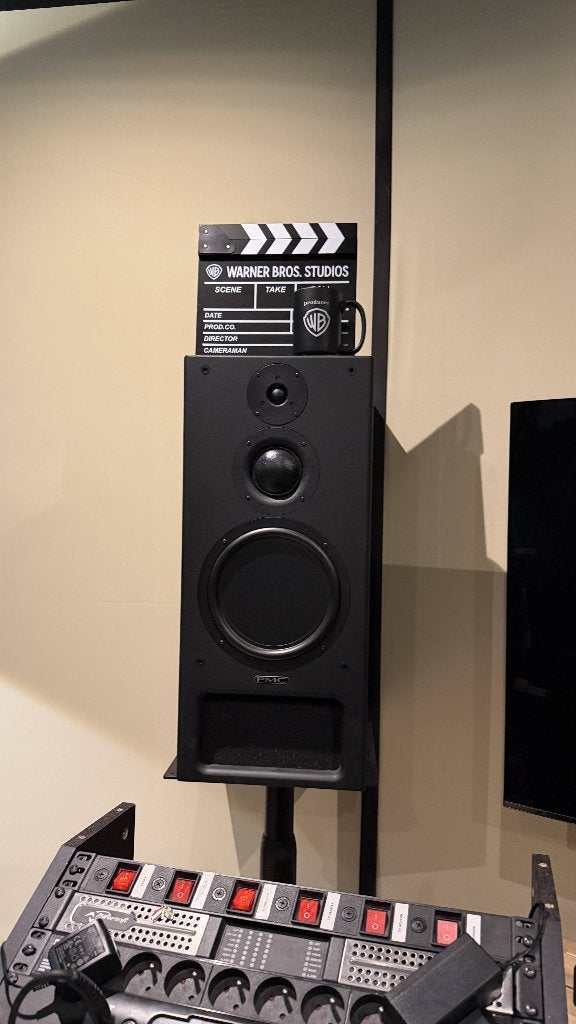 PMC IB1S + Powersoft Quattrocanali Q2024 DSP + K&M Stands