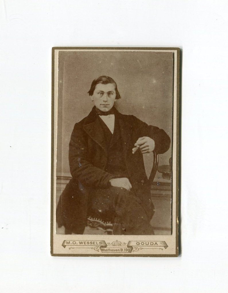Carte de Visite. M.D. Wessels. Gouda., Foto, Ophalen of Verzenden, Zo goed als nieuw, Voor 1940