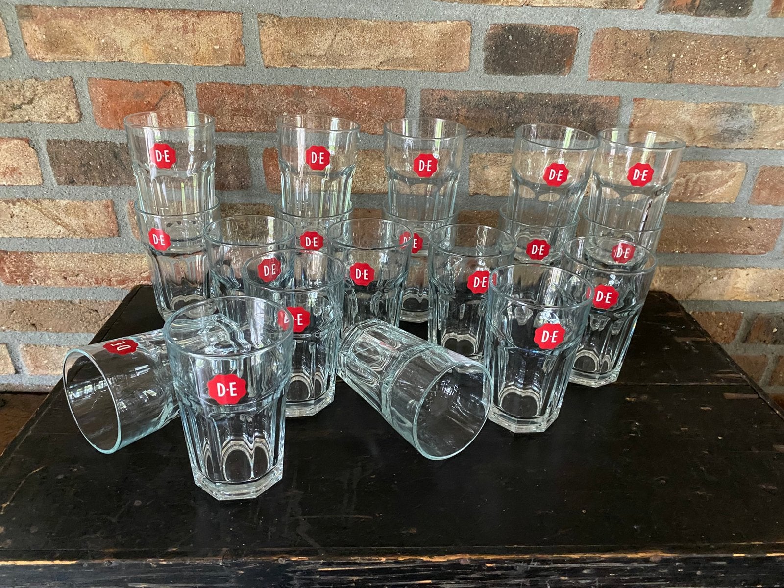 Douwe Egberts glazen, set van 19 stuks, Ophalen, Glas of Glazen, Overige stijlen, Glas