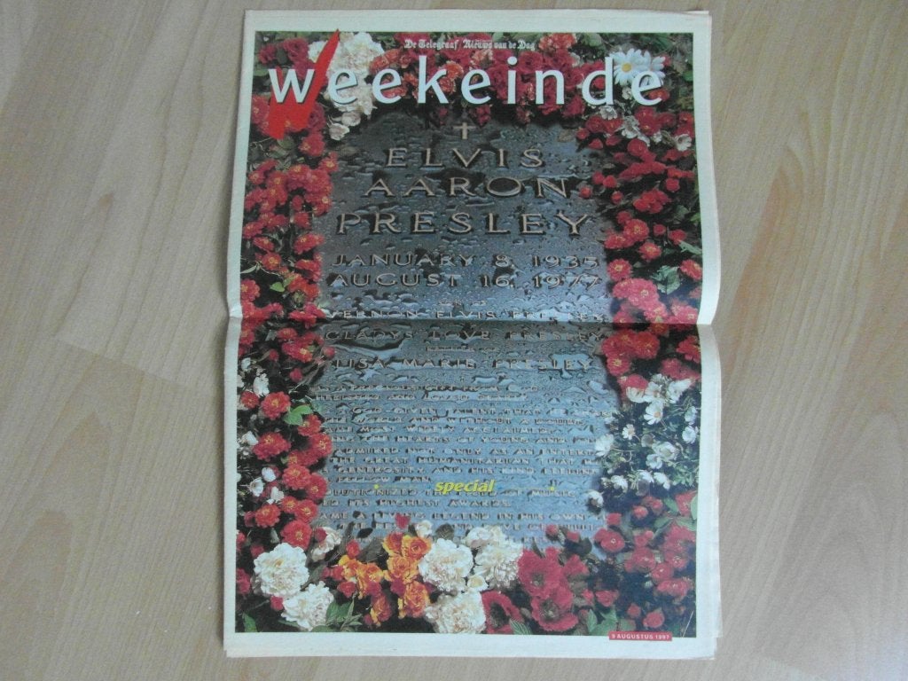 uit 1997 bijlage krant, tribute Elvis na 20 jaar overlijden, Ophalen of Verzenden, Zo goed als nieuw, Boek, Tijdschrift of Artikel
