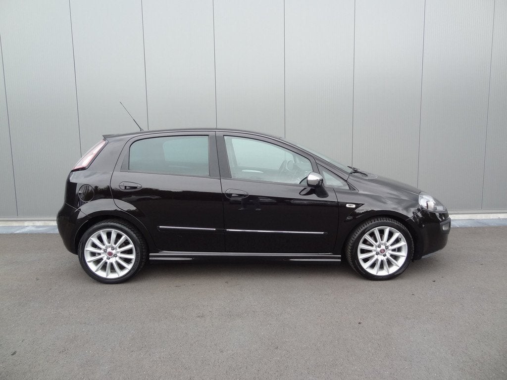 Fiat Punto Evo 1.4-16V | 135 PK | LEDER | STOELV | CLIMATE |, Auto's, Fiat, Voorwielaandrijving, Euro 5, 135 pk, Zwart