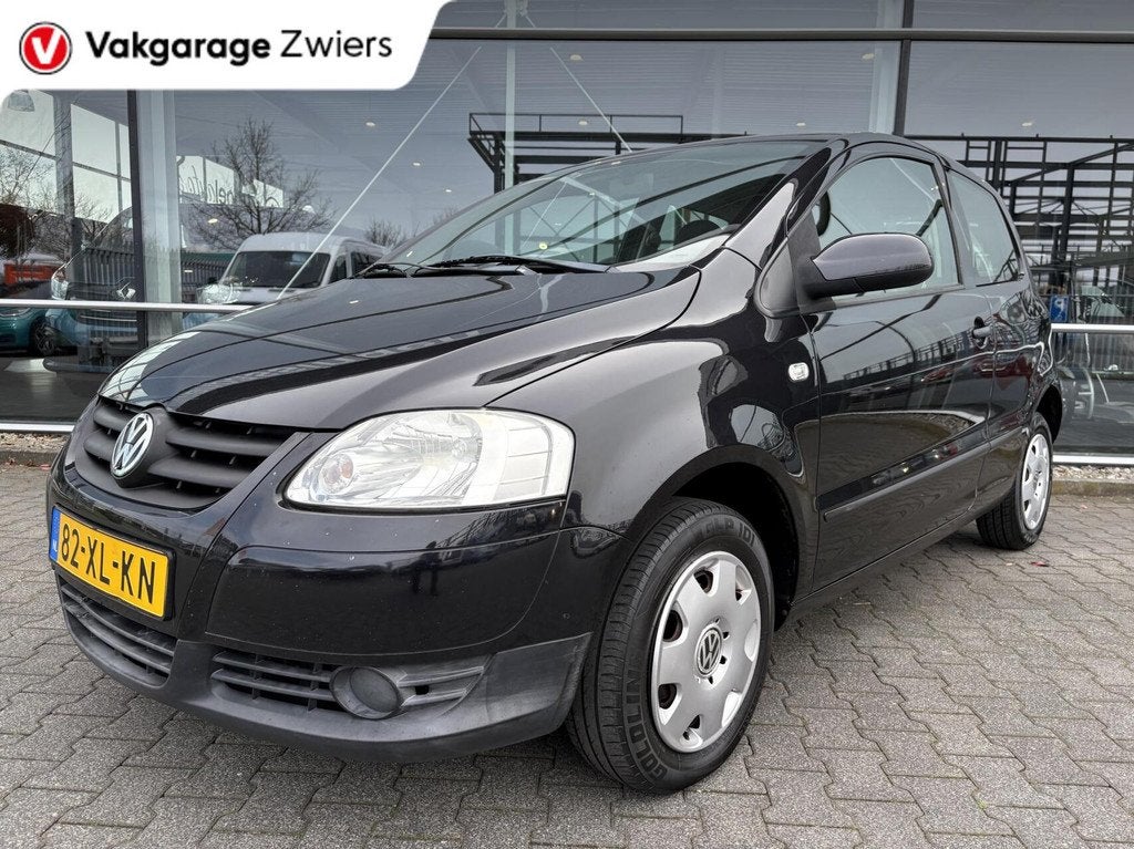 Volkswagen Fox 1.4 Trendline, Auto's, Volkswagen, Voorwielaandrijving, 15 km/l, 4 stoelen, Zwart