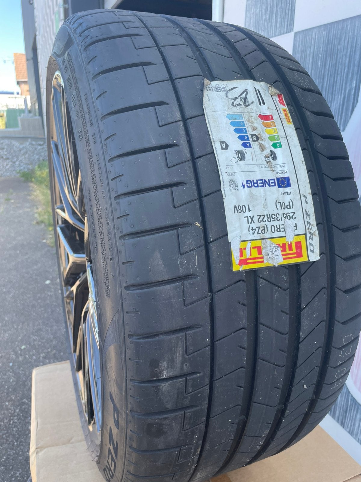 22” Porsche Macan GTS velgen 5x130 2025  + pirelli MACAN EV, Auto-onderdelen, 255 mm, Banden en Velgen, Nieuw, Overige maten
