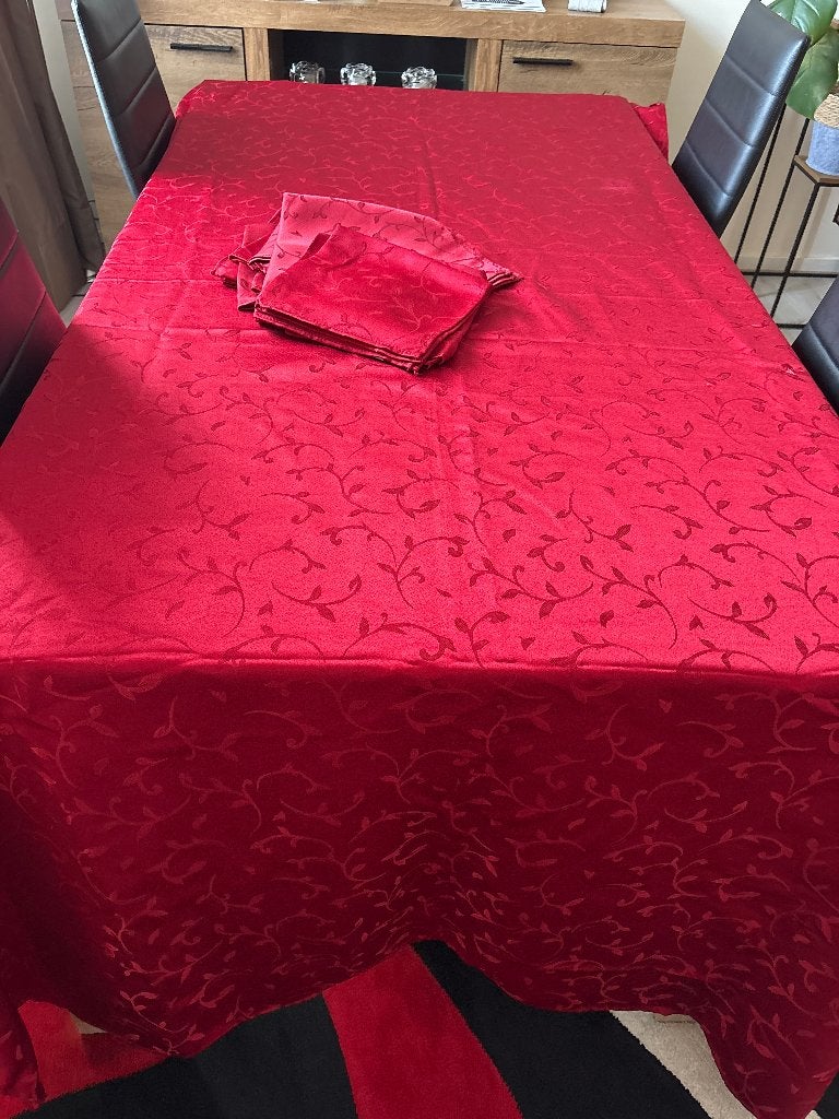 Tafelkleed 270*140,servetten 12 stuk 40*40, 270 cm, Ophalen of Verzenden, Zo goed als nieuw, 140 cm