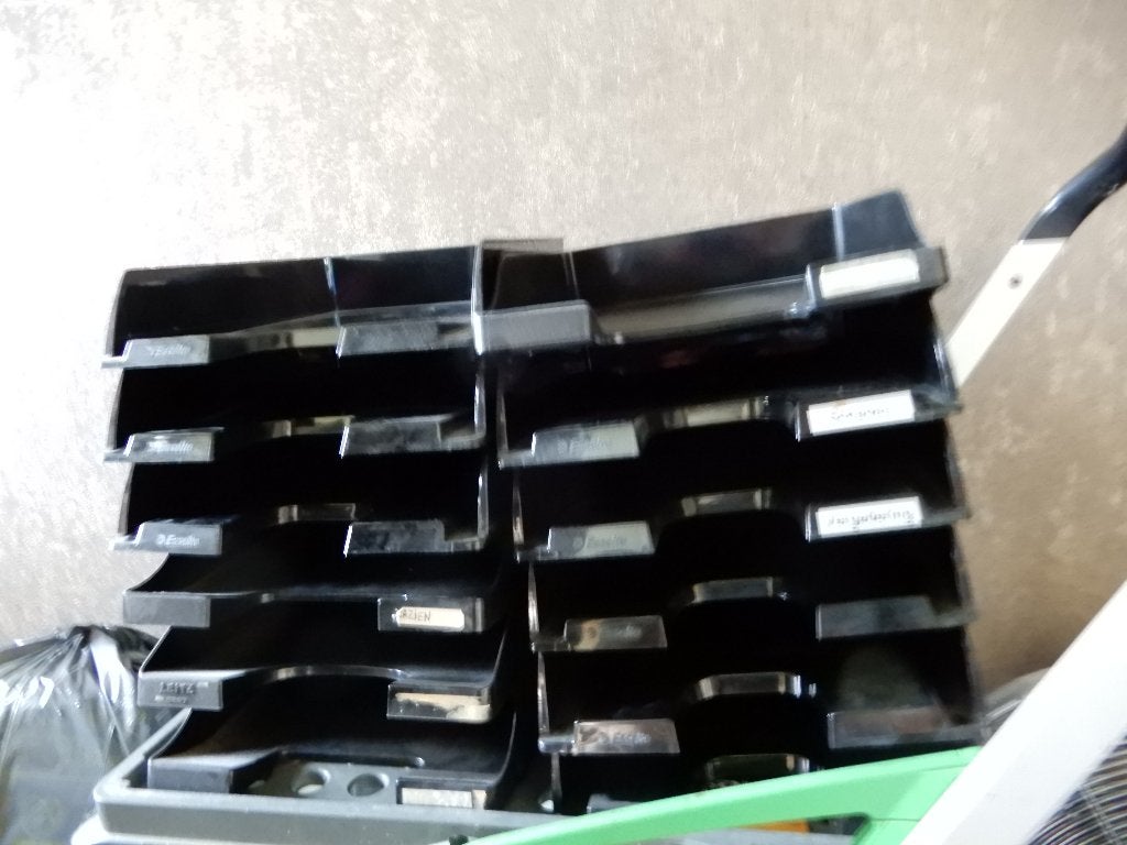 11 stuks Stapelbare Brievenbakjes, Diversen, Ophalen of Verzenden, Zo goed als nieuw