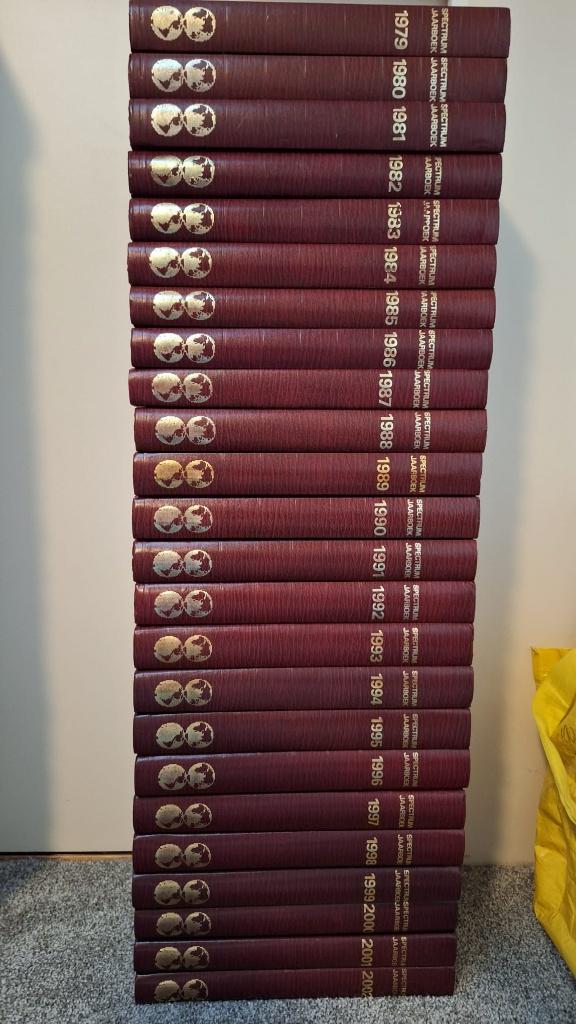 Sperctrum jaarboeken 1979 tm 2002, Complete serie, Spectrum, Algemeen, Ophalen