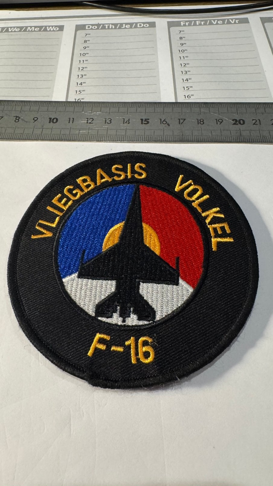 Patch luchtmacht klu roundel f-16 volkel, Ophalen of Verzenden, Zo goed als nieuw, Patch, Badge of Embleem