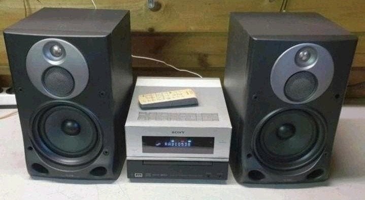 Sony stereo set cmt-bx30r + samsung 3weg speakers + remote, Audio, Tv en Foto, Stereo-sets, Ophalen of Verzenden, Cd-speler, Sony